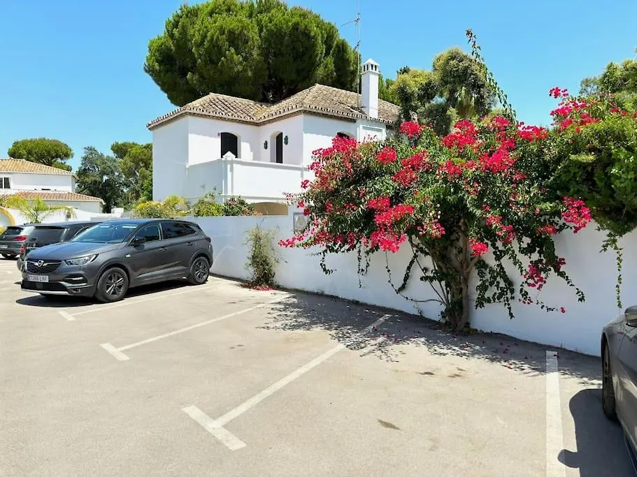 Villa 3 Min To Beach Urb Benamara Dos Hermanas Estepona