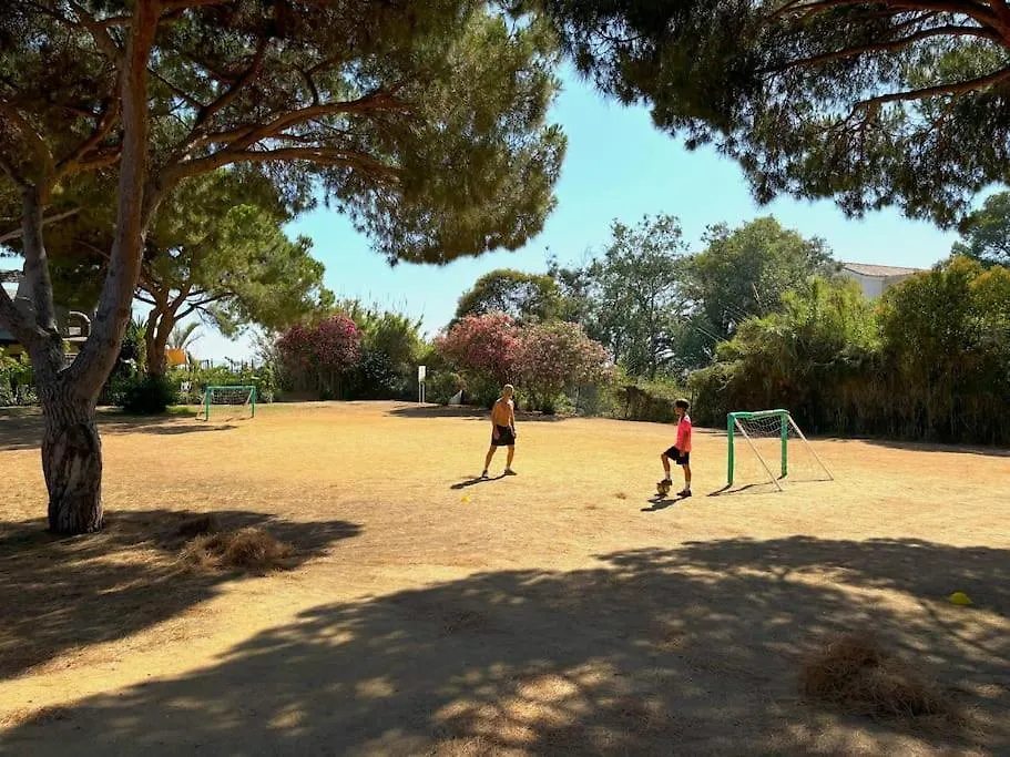 Villa 3 Min To Beach Urb Benamara Dos Hermanas Estepona