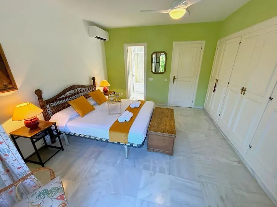 Villa 3 Min To Beach Urb Benamara Dos Hermanas Estepona