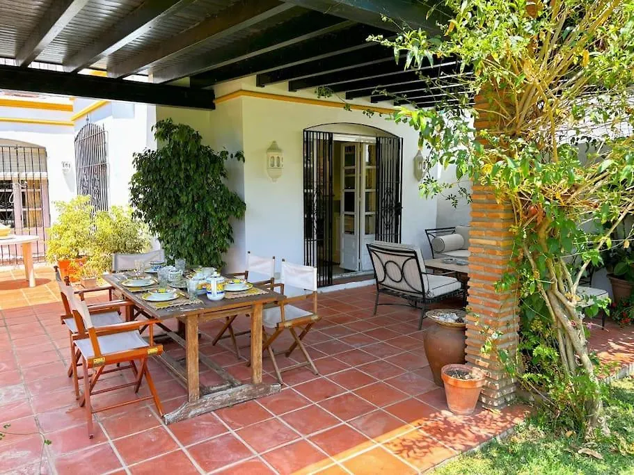 Villa 3 Min To Beach Urb Benamara Dos Hermanas Estepona 0*,
